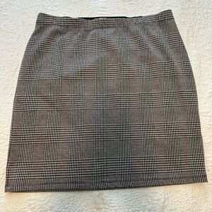 Max Studio Brown Checkered Pencil Skirt